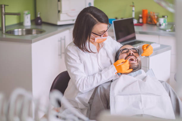 Best Dentist for Tooth Abscess  in Valparaiso, FL